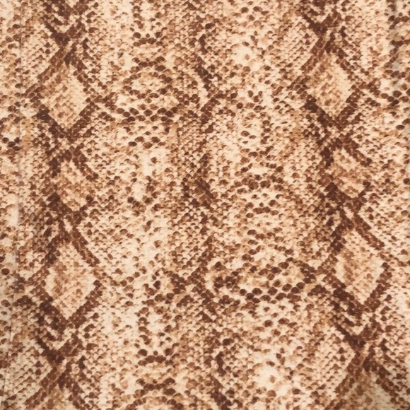 Lovers And Friends Revolve Wide Leg Pants Size XL Brown Snakeskin High Rise - Picture 3 of 10